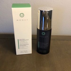 Monat restructuring serum